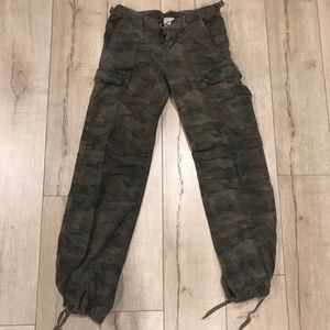 Da Nang cargo military pants Size S.